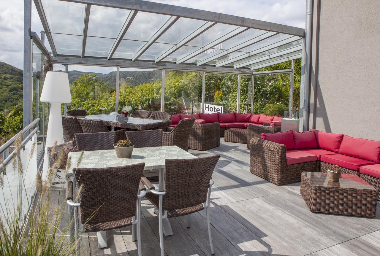 Hotel-Restaurant-Weingut Kapellenhof Klotten Exteriér fotografie